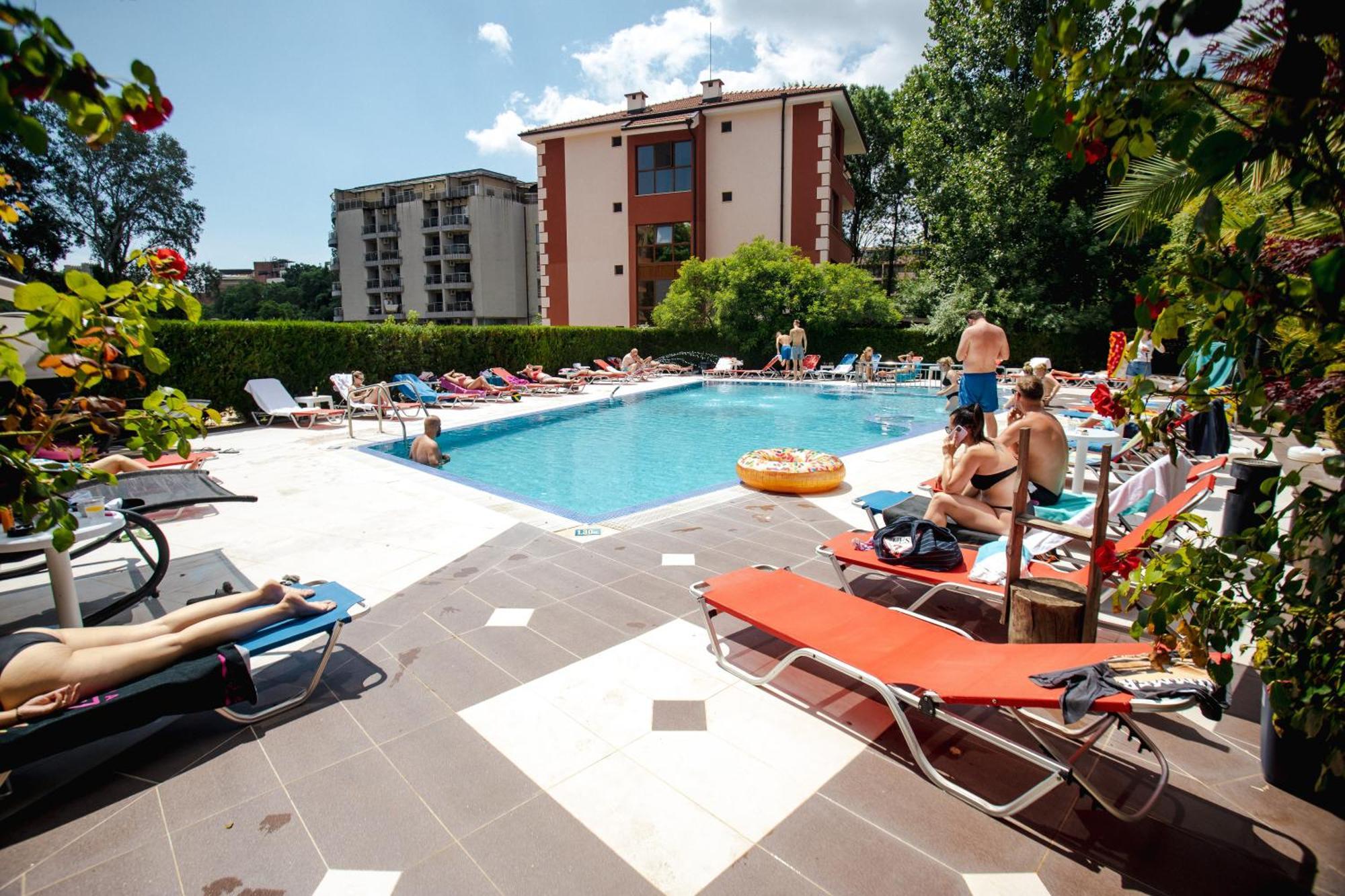 Biato Apartments Sluneční pobřeží Exteriér fotografie