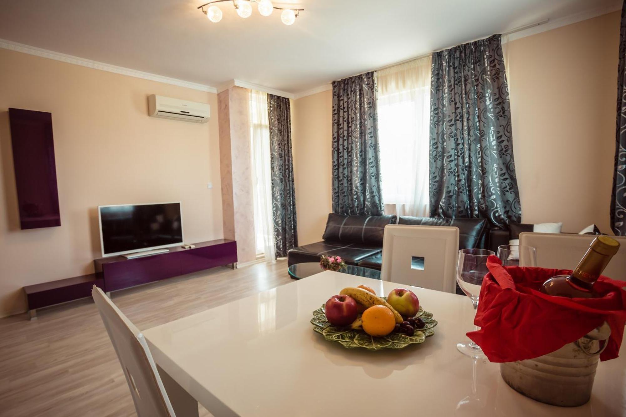 Biato Apartments Sluneční pobřeží Exteriér fotografie